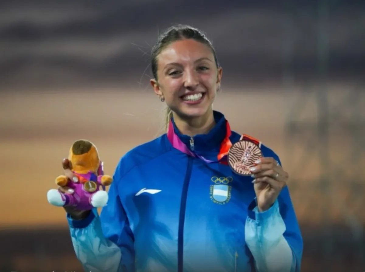 Helen Bernard Stilling ganó bronce en 100 metros con vallas en los Juegos Suramericanos
